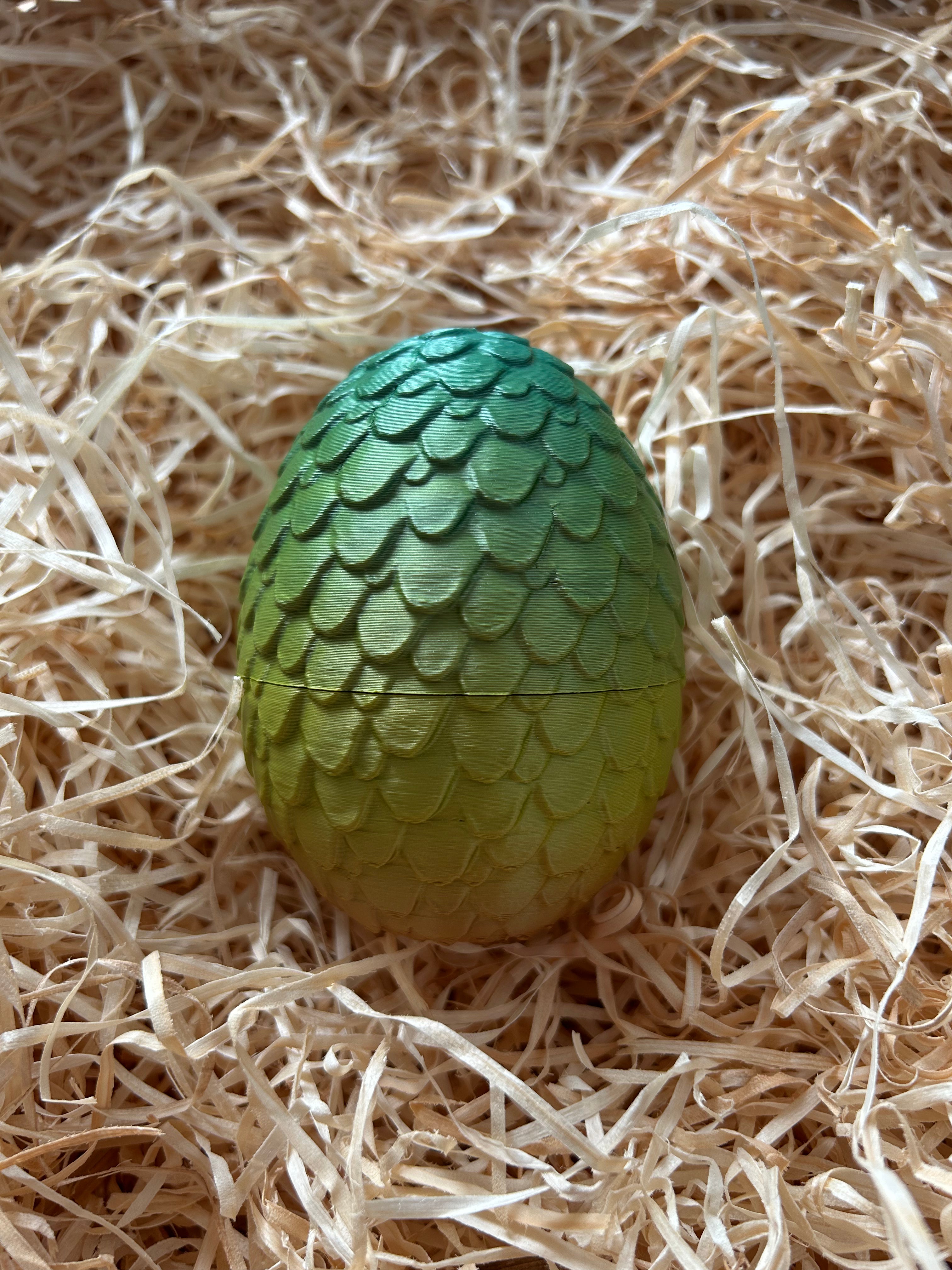 Oeuf dégradé vert métallisé