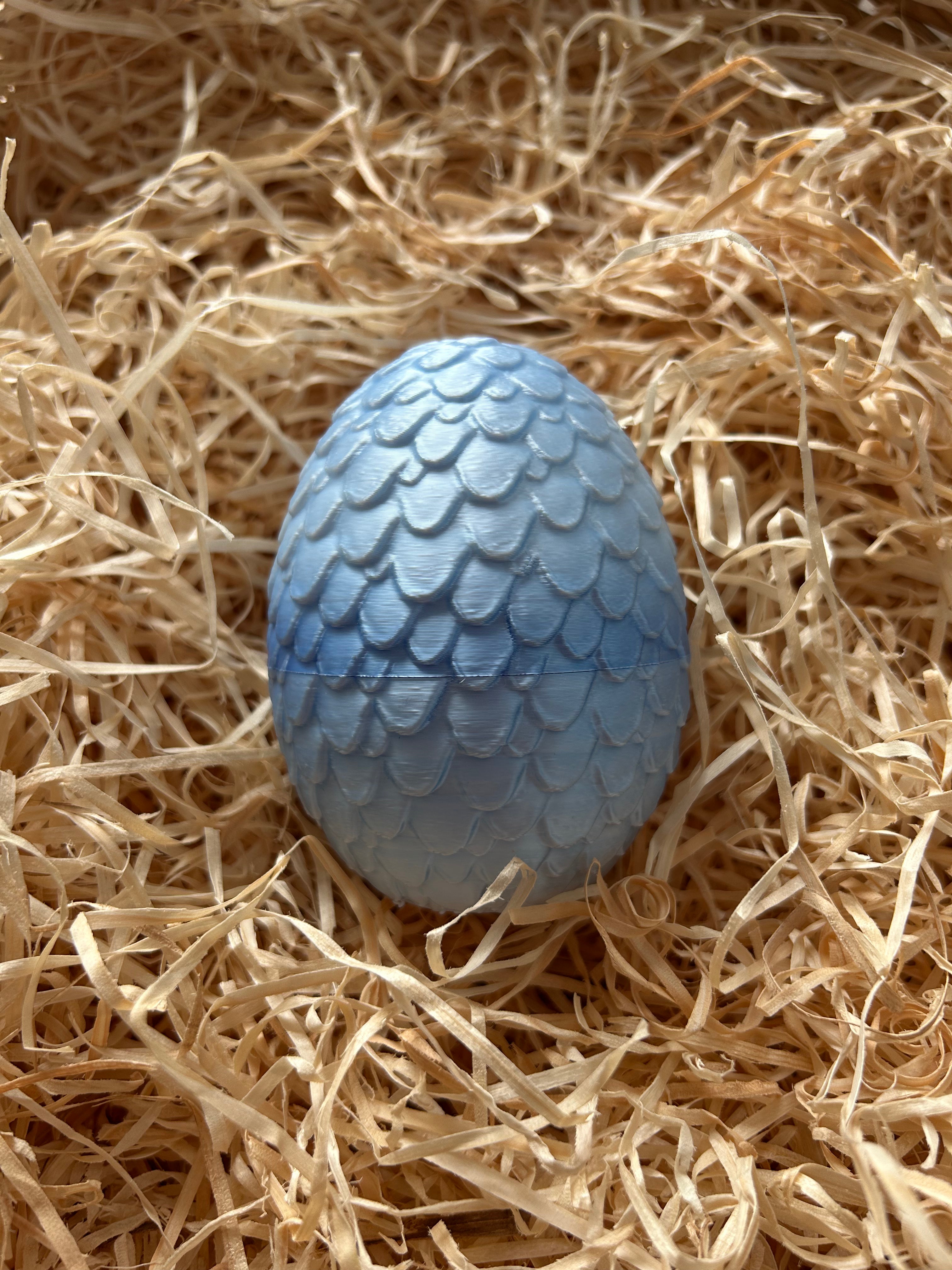 Oeuf bleu ciel métallisé