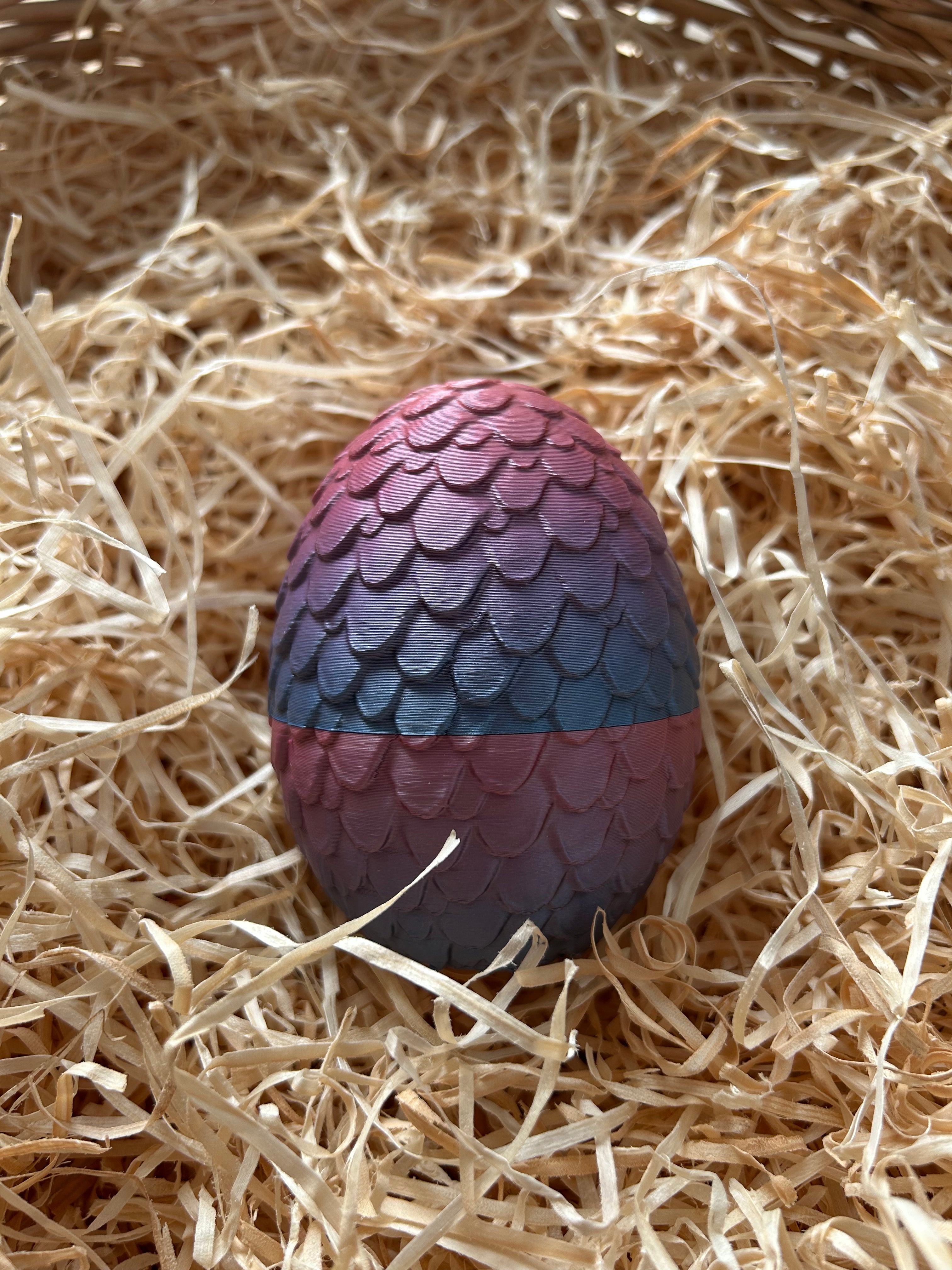 Oeuf mauve/rosé métallisé